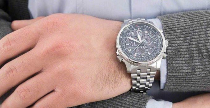 Hai un budget di 500 euro per il tuo orologio da uomo? Ecco cosa scegliere